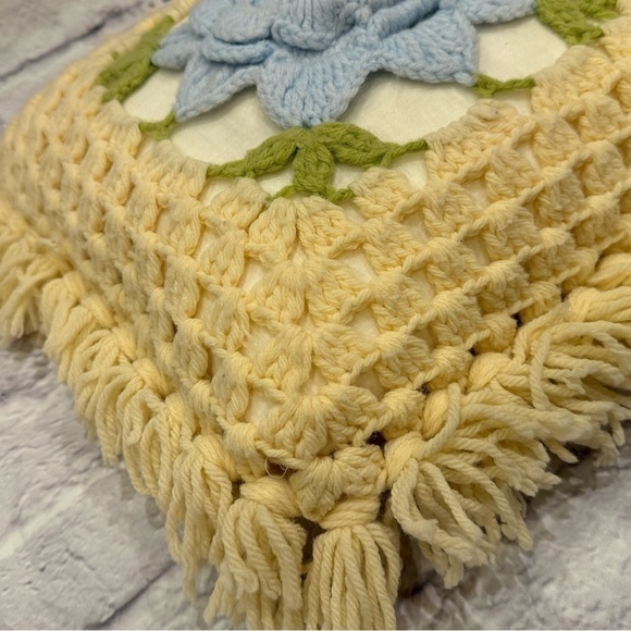 Crocheted Throw Pillow Blue Flower Fringe Hand Knit Vintage Decor Granny Square - Picture 2 of 4